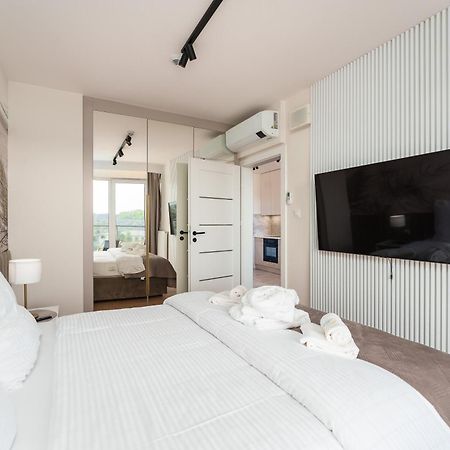 Apartament Delux Kasprowicza 20C Prywatny Parking Basen Sauna Oraz Silownia W Cenie Kolobřeh Exteriér fotografie